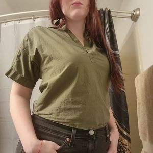 Universal Threads | Olive Green | XS | Collared Cropped Shirt